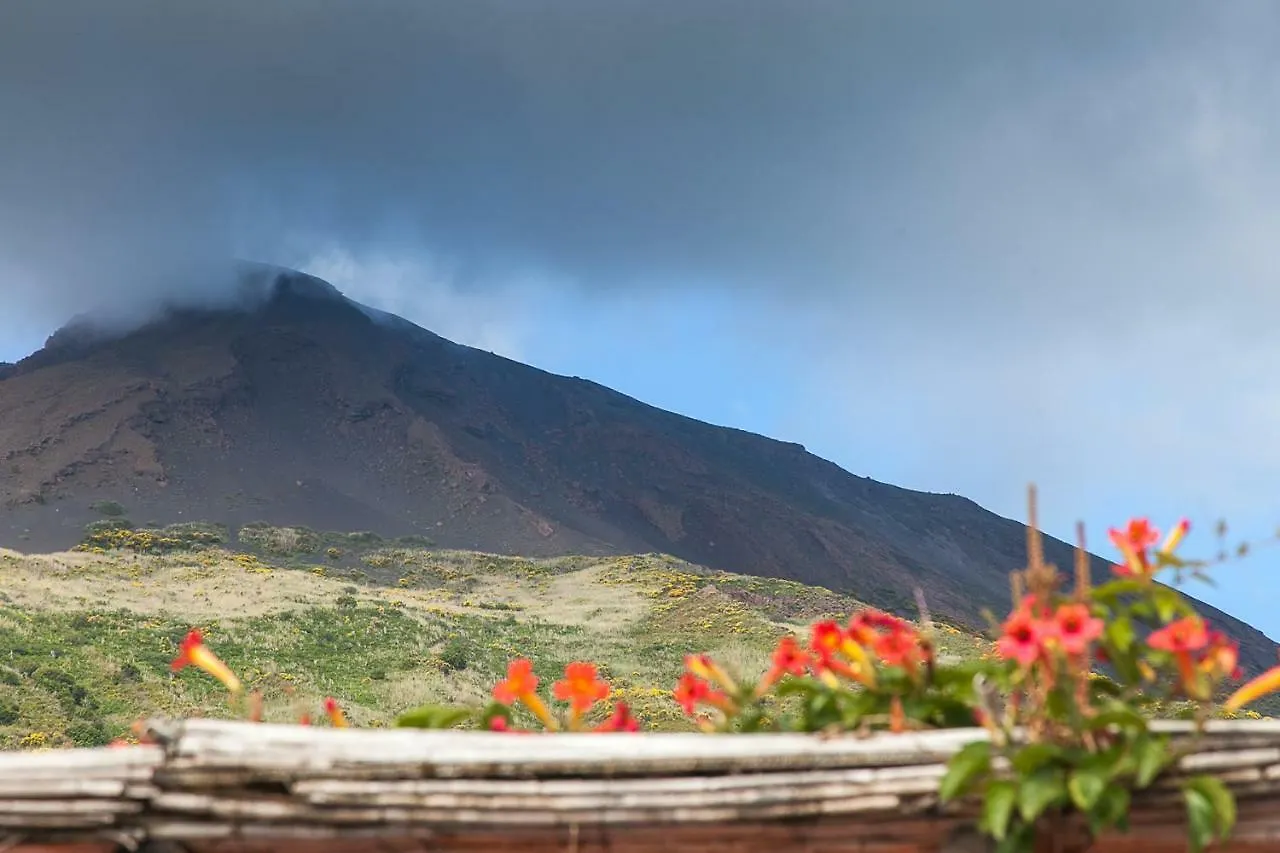 Villa STROMBOLI E STROMBOLICCHIO
