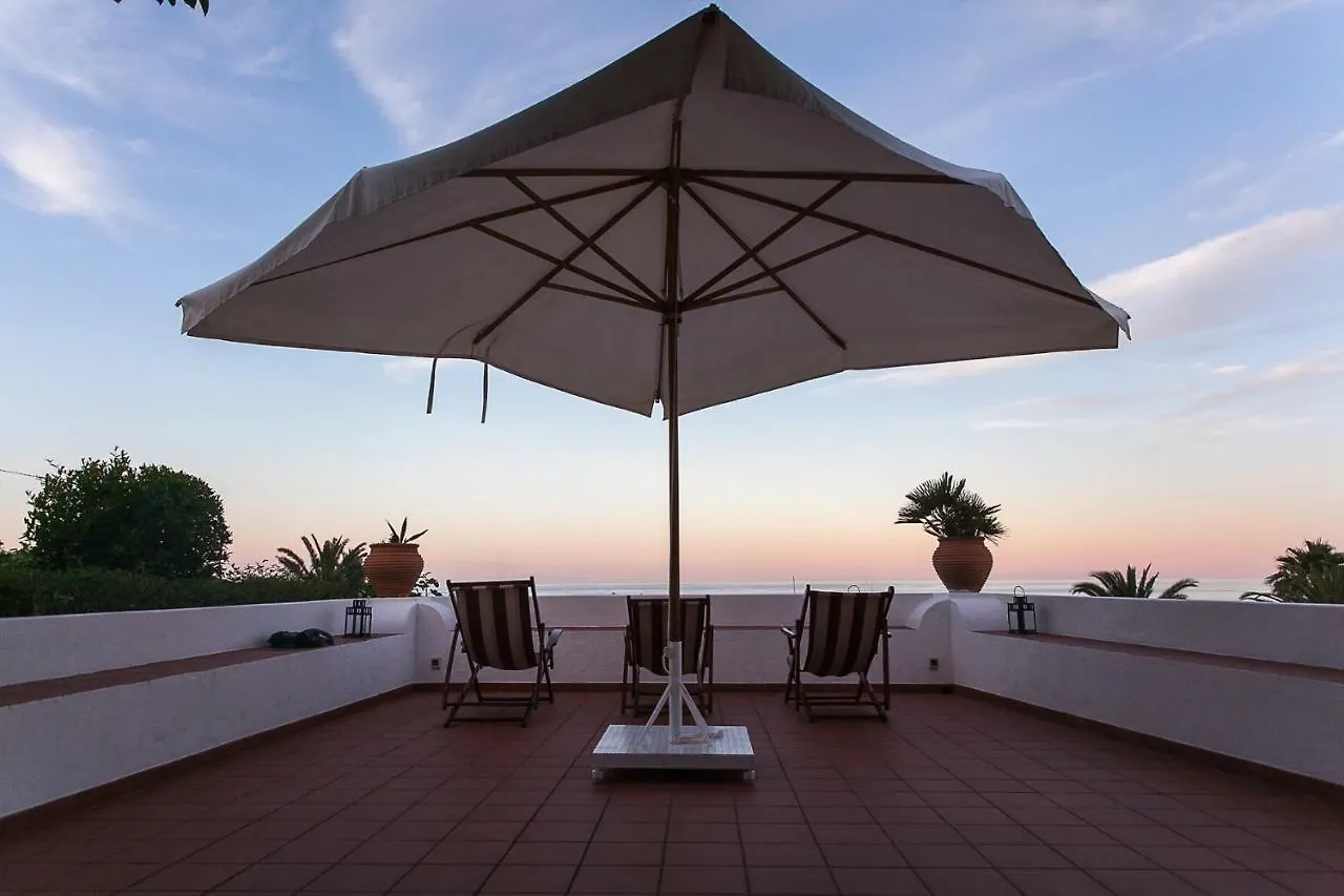 Villa STROMBOLI E STROMBOLICCHIO Italia